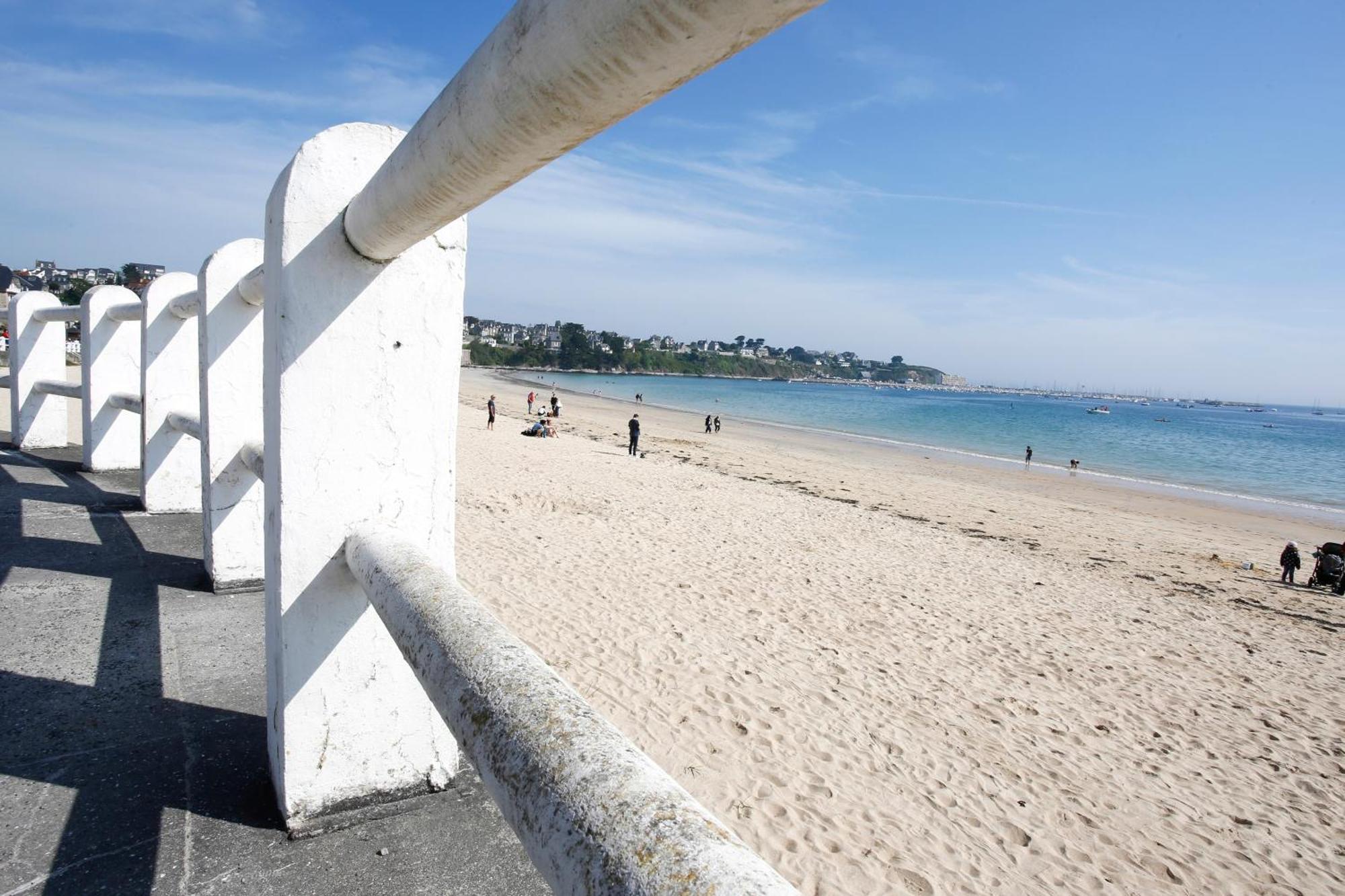 L'Emerillon - Appt A 200M De La Plage Saint-Cast-le-Guildo Exterior foto